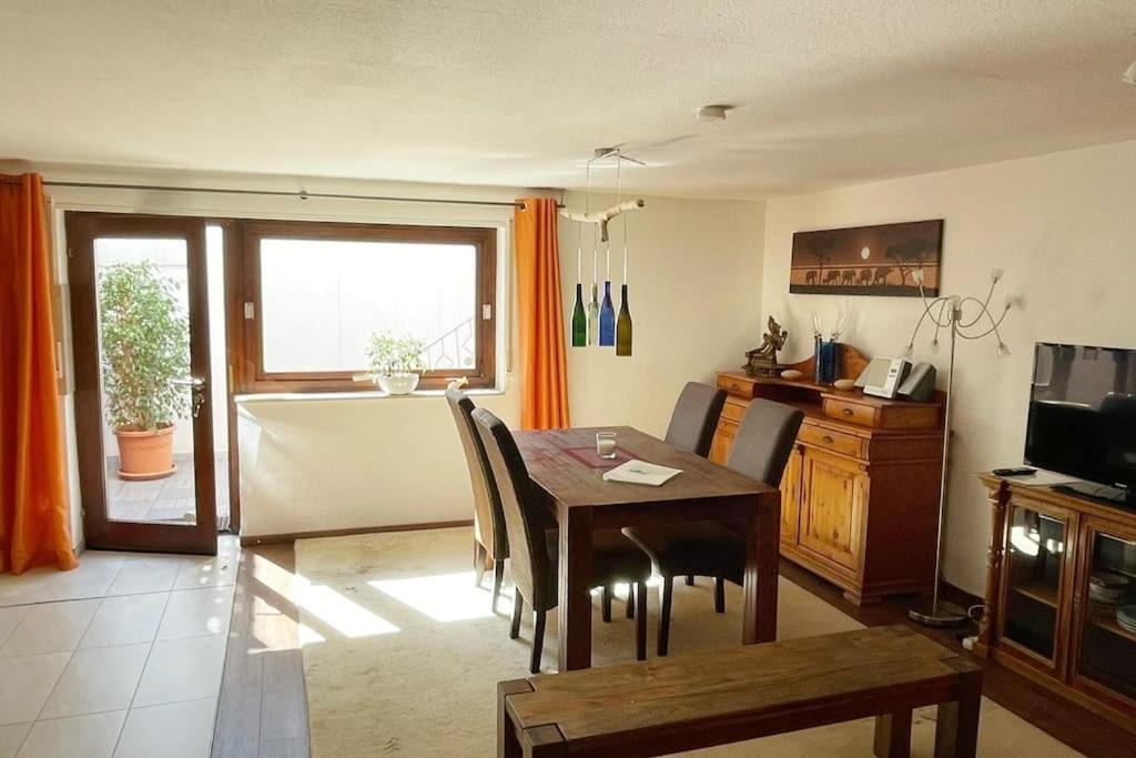 Ferienwohnung Zwischen Weinheim Und Hemsbach Exterior foto